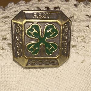 4-H Club First Year Pin